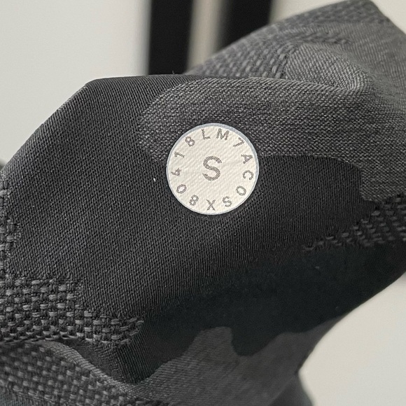 [S] Lululemon T.H.E. Short *Lineerless Mesh Camo 9” Men’s Training Gym Short - Picture 14 of 14